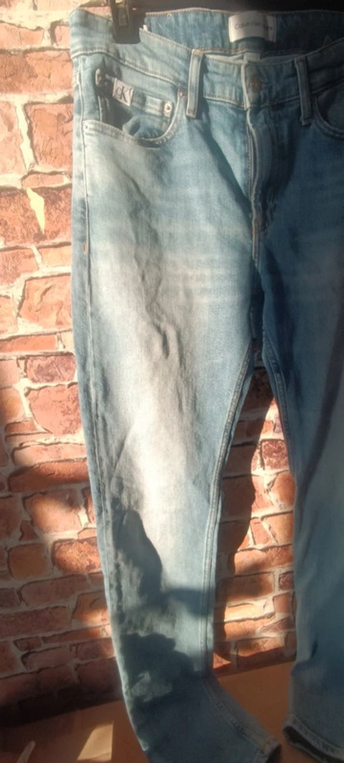Pantalon jean bleu Calvin Klein - photo numéro 2