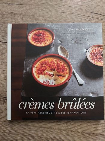 Livre de recettes "Crème brûlée"