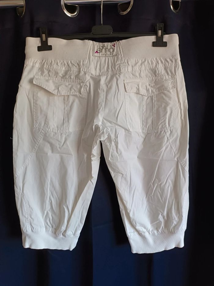 Pantacourt blanc sportif - taille 42/44 - photo numéro 2