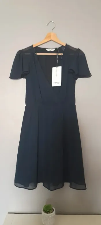 Robe fluide en cœur croisé