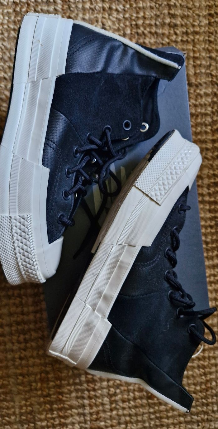 Black Converse. - photo numéro 4