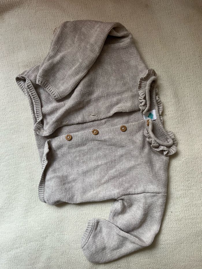 Gilet à froufrous