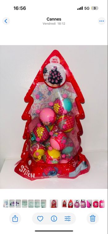 Boule de Noël avec surprise stitch