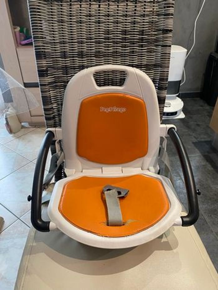 Réhausseur siège Bebe peg perego rialto chaise haute - photo numéro 8