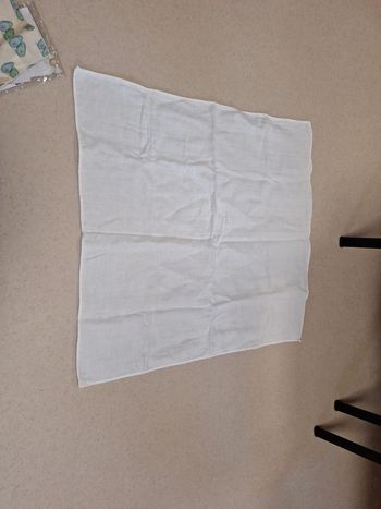 Grand lange carrée tissus blanc