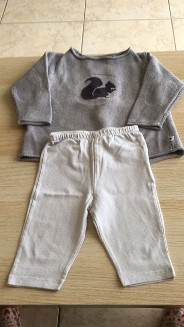 Ensemble tape à l’œil et dpam