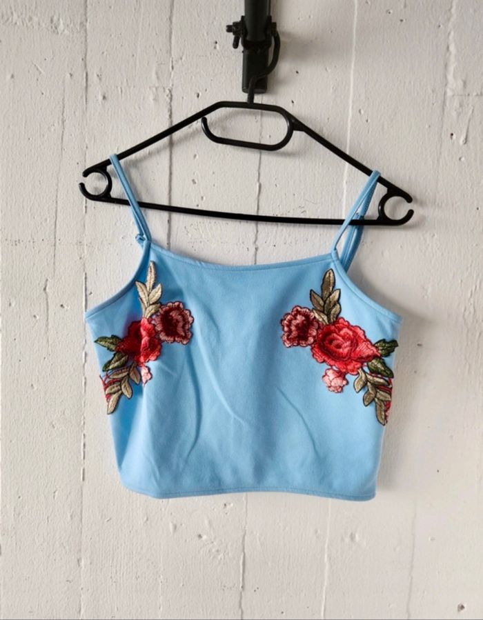 Top bustier fleuri Cherry Koko Ouverture glissière au dos Fleurs appliquées brodées Bretelles fines réglages