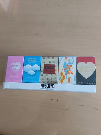 COFFRET MOSHINO 5 MINIATURES