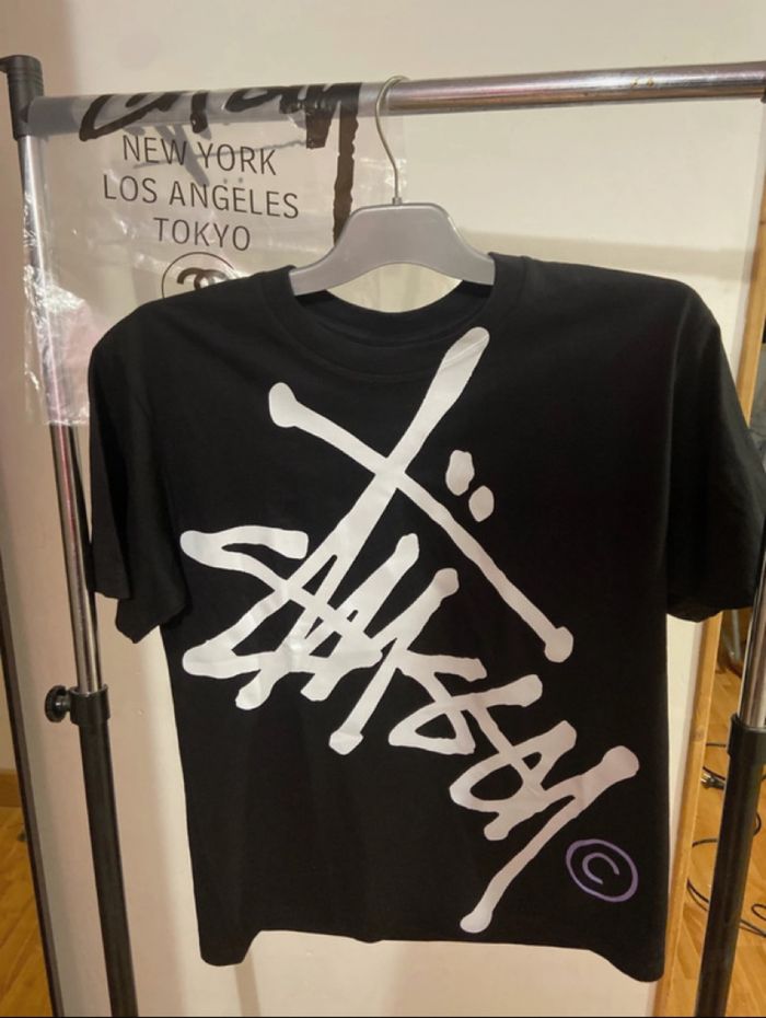 T-Shirt Stüssy
