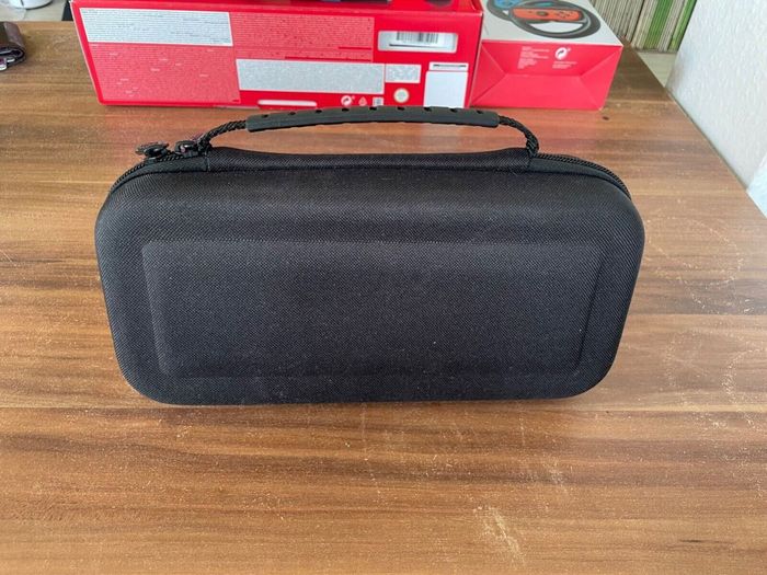 Console de jeux Nintendo Switch - photo numéro 4