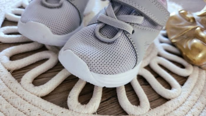 Paire Baskets fille P.19 Primark Grise Rose - photo numéro 4