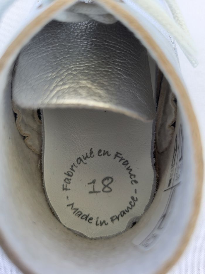 Chaussures bébés en cuir argenté Point 18 Made in France 🇨🇵 - photo numéro 3