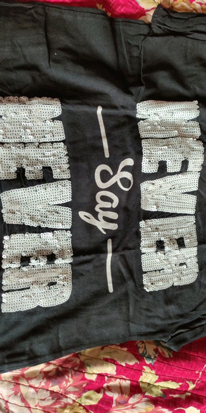 Tee shirt MIM taille s - photo numéro 2