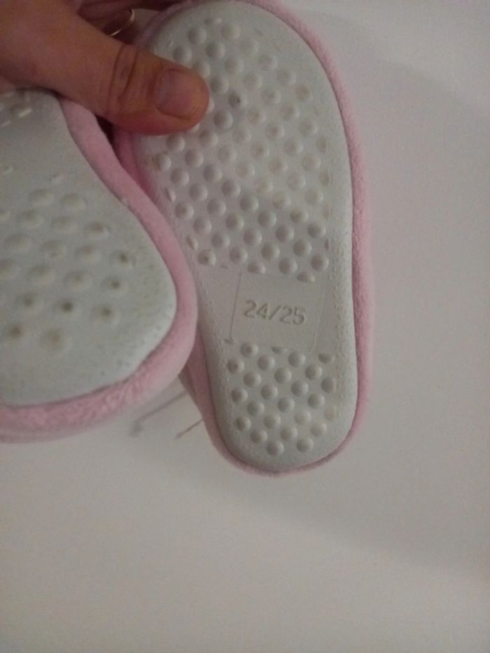 Chausson barbie neuf - photo numéro 3