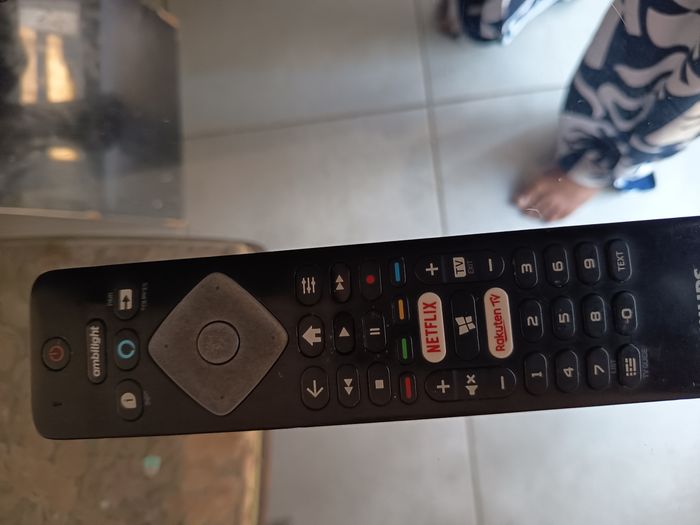 Télé Philippe HUD 4K 1m46 - photo numéro 3