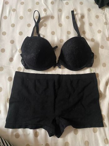 ensemble de soutien-gorge, taille 95 C et Shorty femme taille M
