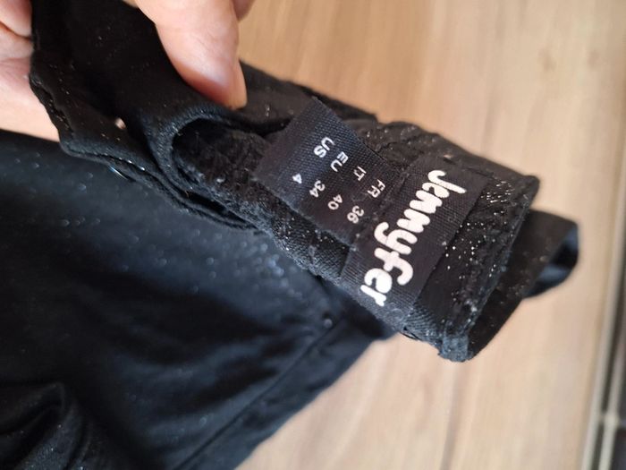 Jean paillette Jennifer taille s - photo numéro 3