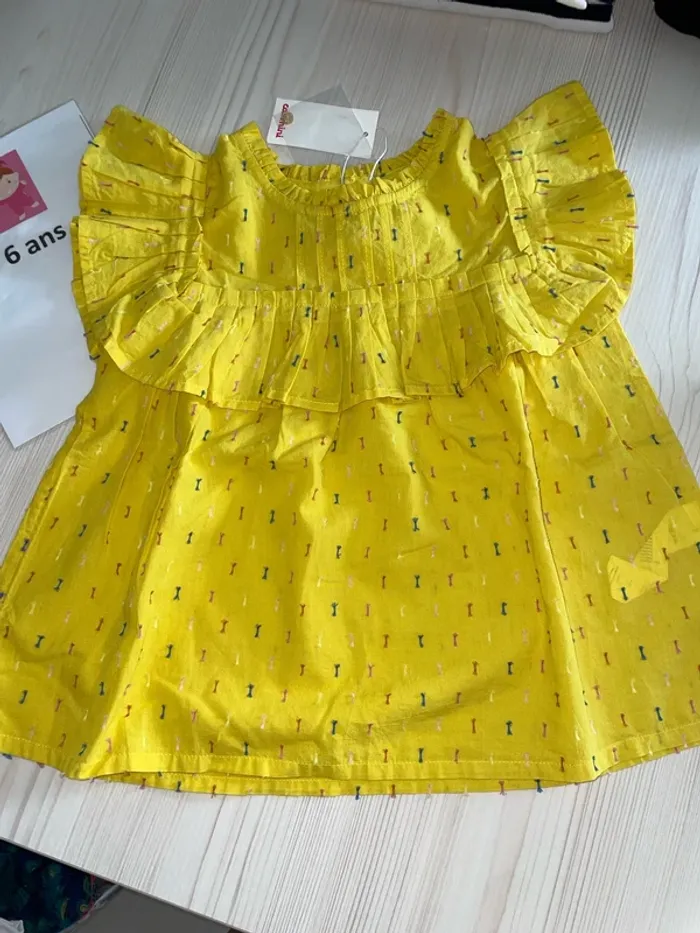 Blouse catimini 6 ans neuve - photo numéro 2