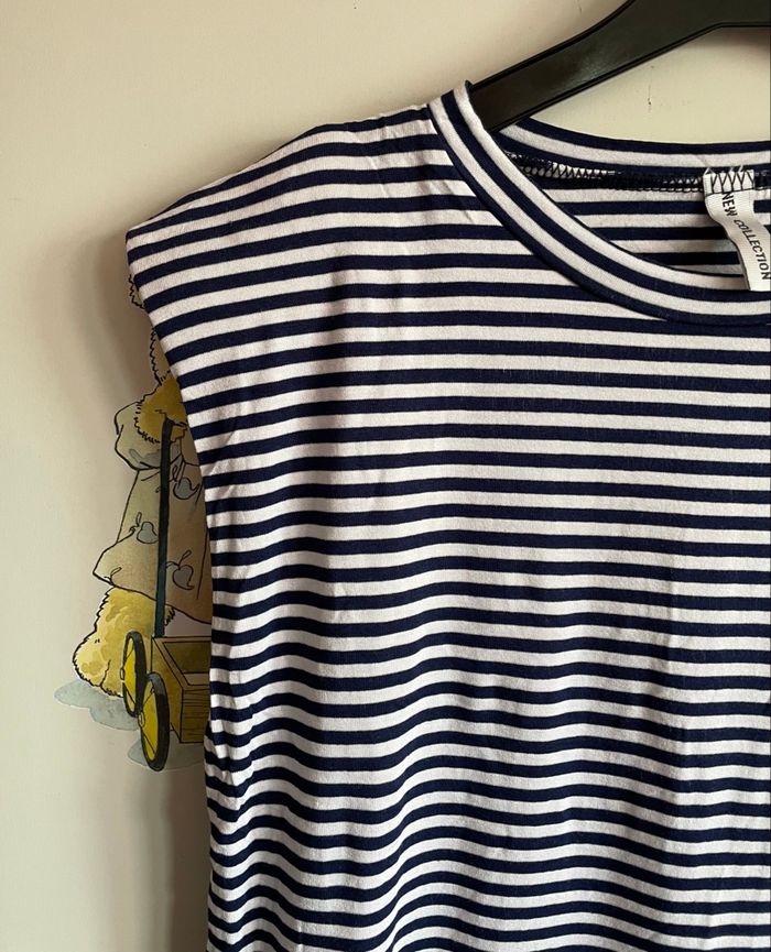 Tee shirt à épaulettes à rayures bleu marine et blanches, taille unique, marque New Collection - photo numéro 2