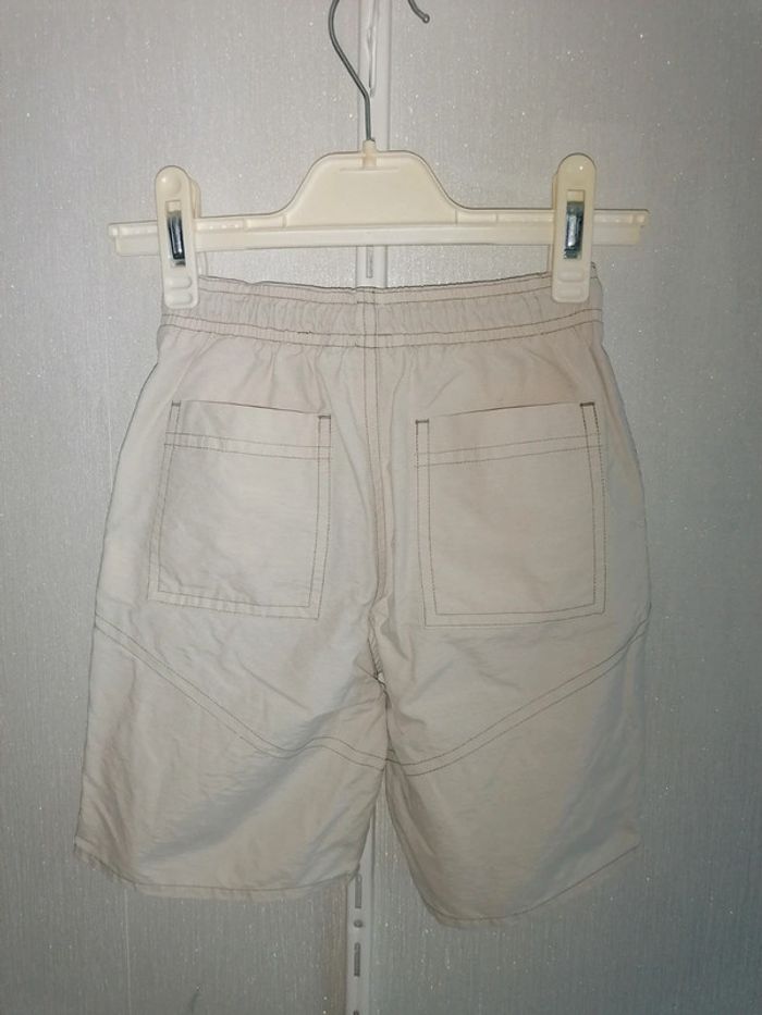 Bermudas 3ans 94cm Kiabi - photo numéro 4