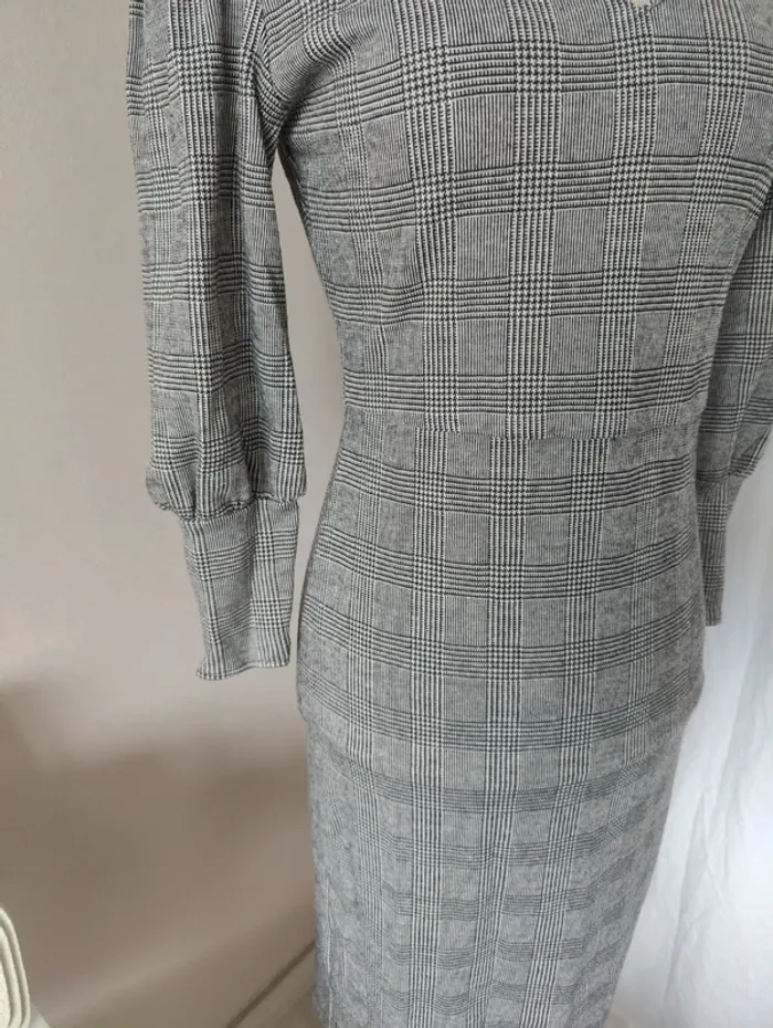 Robe à carreaux - photo numéro 4
