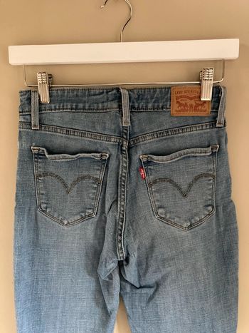 Levi’s 711 skinny