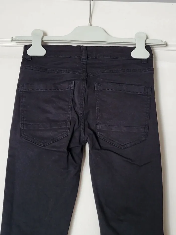 Jean slim noir Kiabi neuf - photo numéro 4