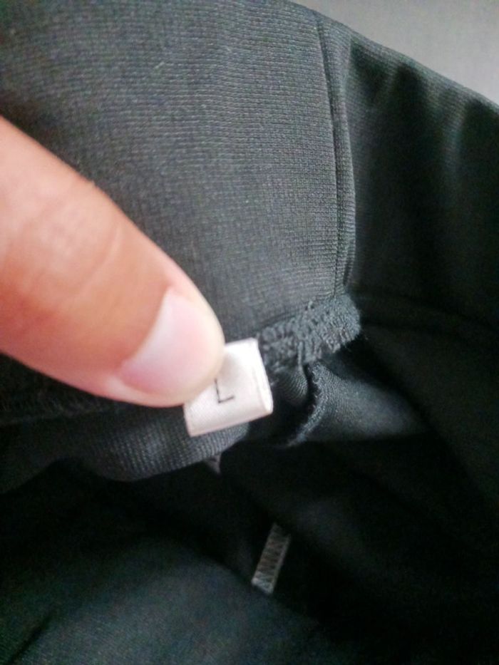 Mini-jupe taille L40 - photo numéro 3