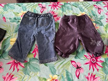 Lot de 2 pantalons fille taille 6 mois