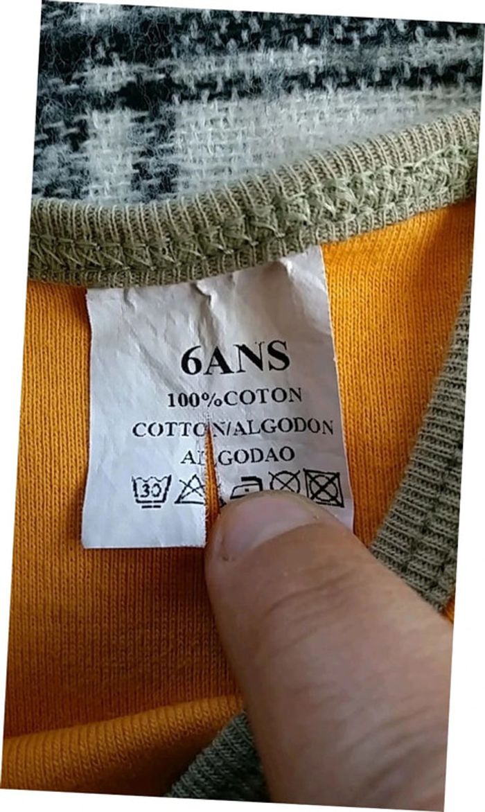 Robe fille taille 6 ans - photo numéro 2