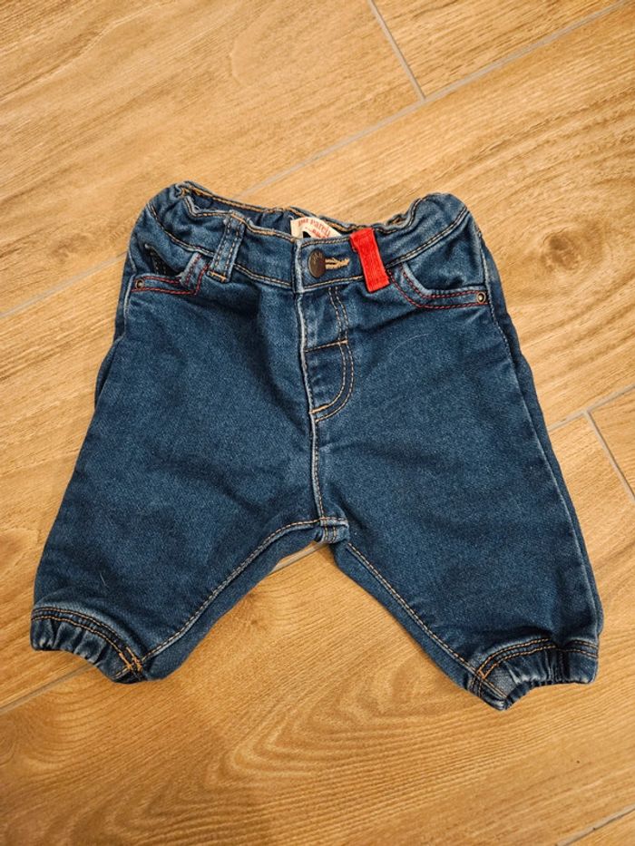 Jeans bébé