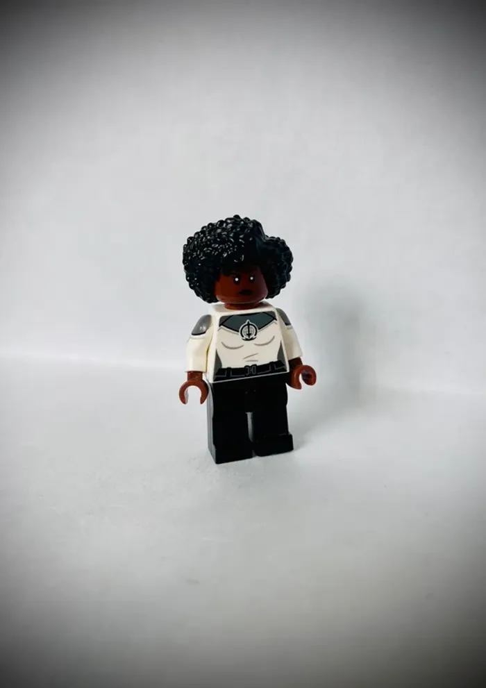 Minifigurine LEGO Marvel Studios 71031 – Monica Rambeau (Personnage n°3) - Très bon état - photo numéro 5