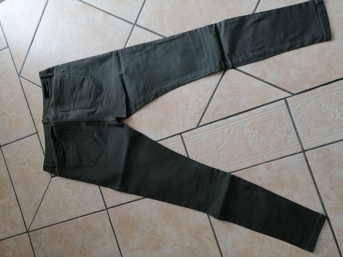 Pantalon - photo numéro 2