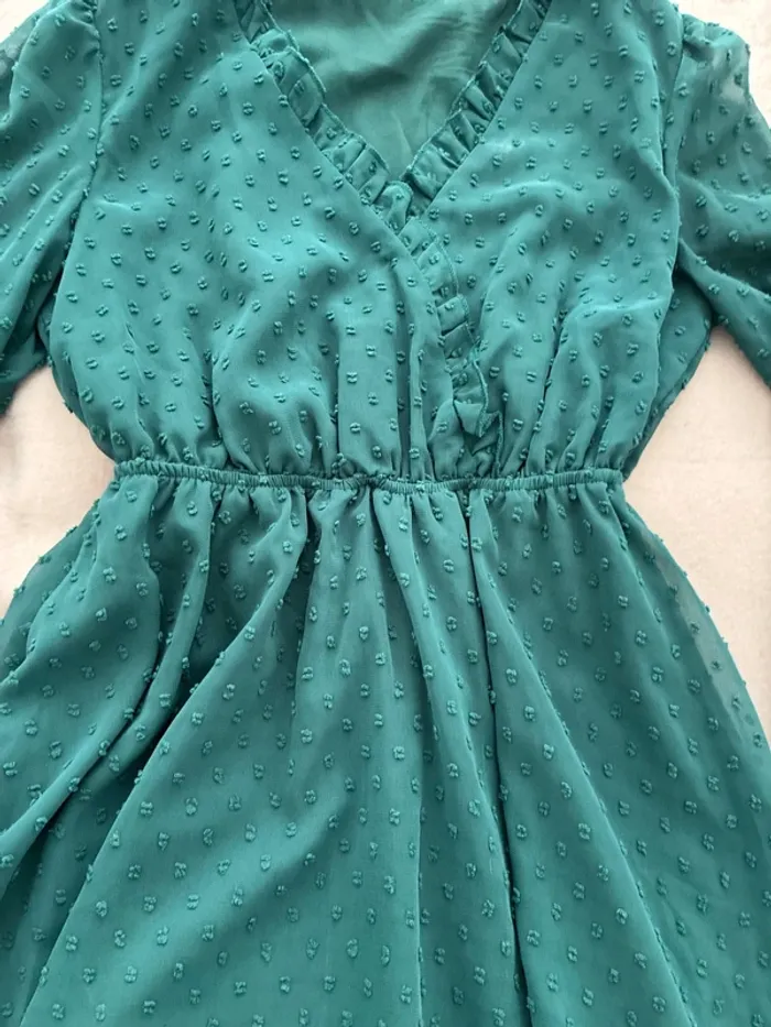Robe en tulle vert foncé SHEIN taille XS en très bon état - photo numéro 9