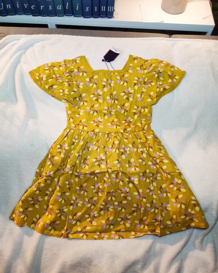 Robe sergent major 9 ans
Weekend en Provence neuve