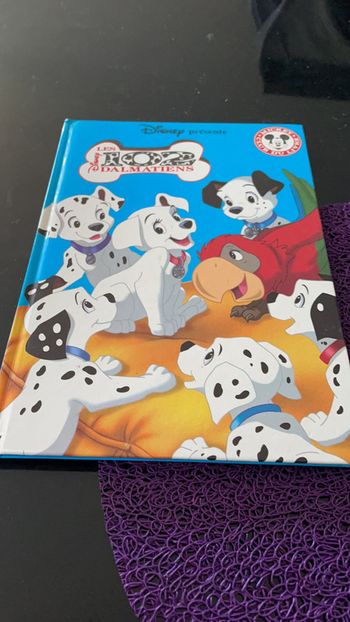 Livre Disney les 102 dalmatiens