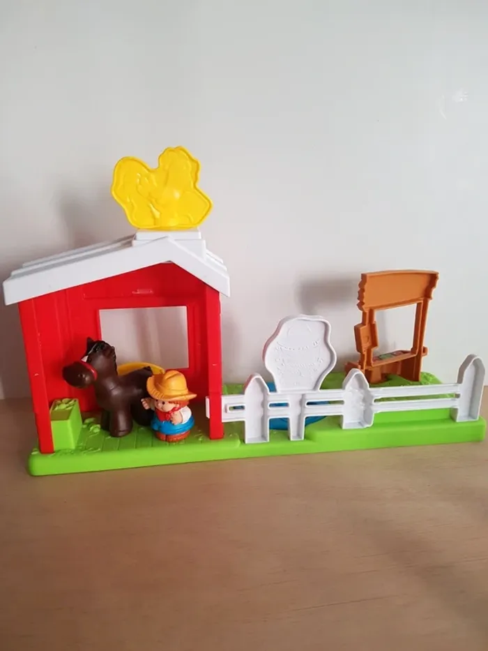 Fisher Price écurie et stand du marché fermier Little people - photo numéro 11