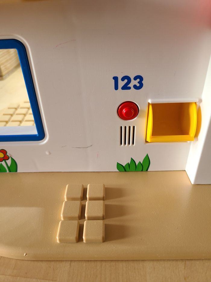 Maison playmobil 123 - photo numéro 2