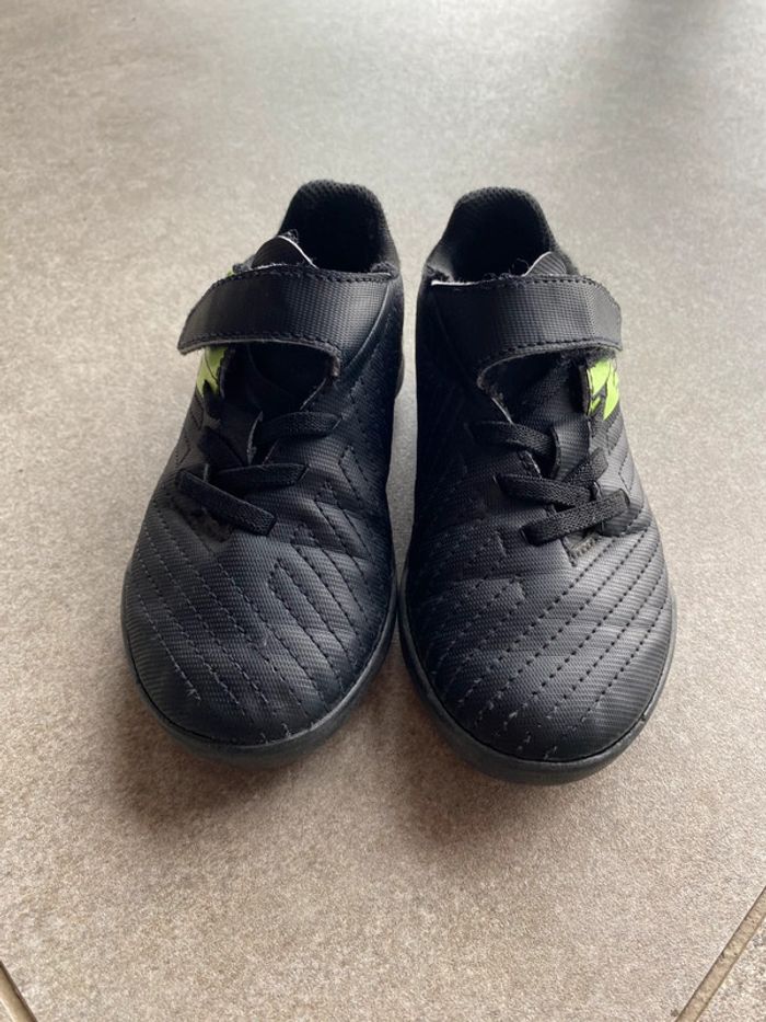 Stabiles foot taille 28 mais correpsond a 27