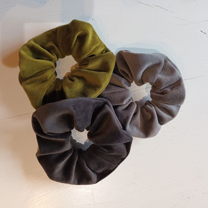 Lot 3 chouchous en velours - photo numéro 2