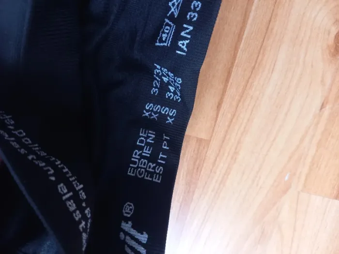 Lot deux brassières de sport - photo numéro 5