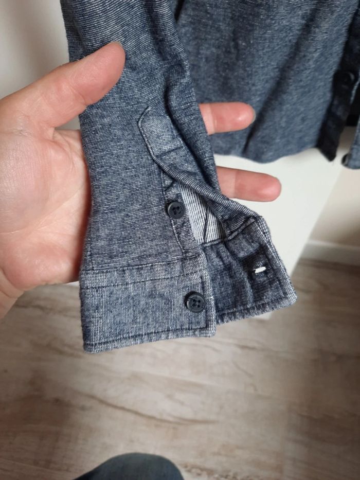 Chemise manches longues 6 ans - photo numéro 3