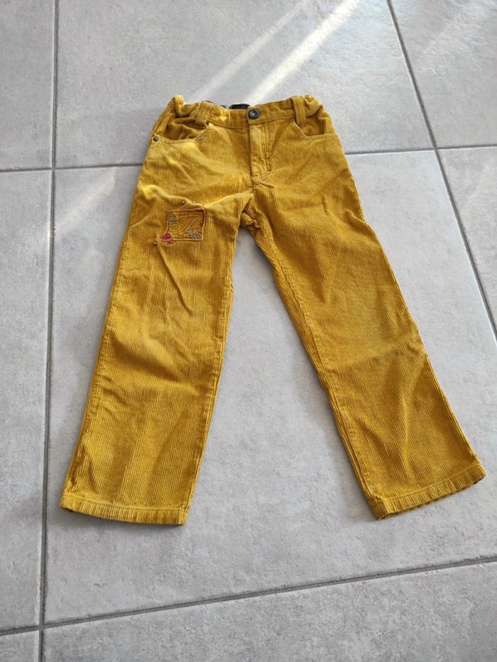 Pantalon en velours 6 ans Marese