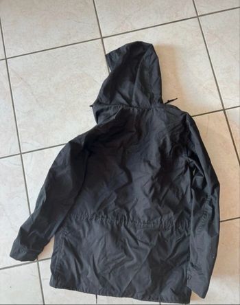 Veste coupe vent Carhart de couleur noire