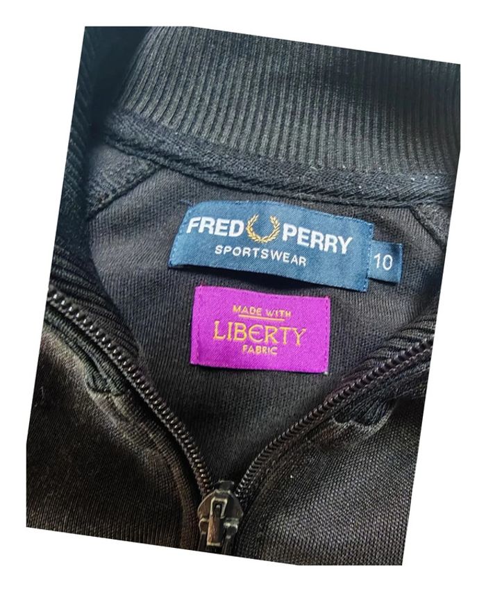 Veste de Survêtement Fred Perry x Liberty Fabric - Collaboration Iconique ! 🔥 - photo numéro 7
