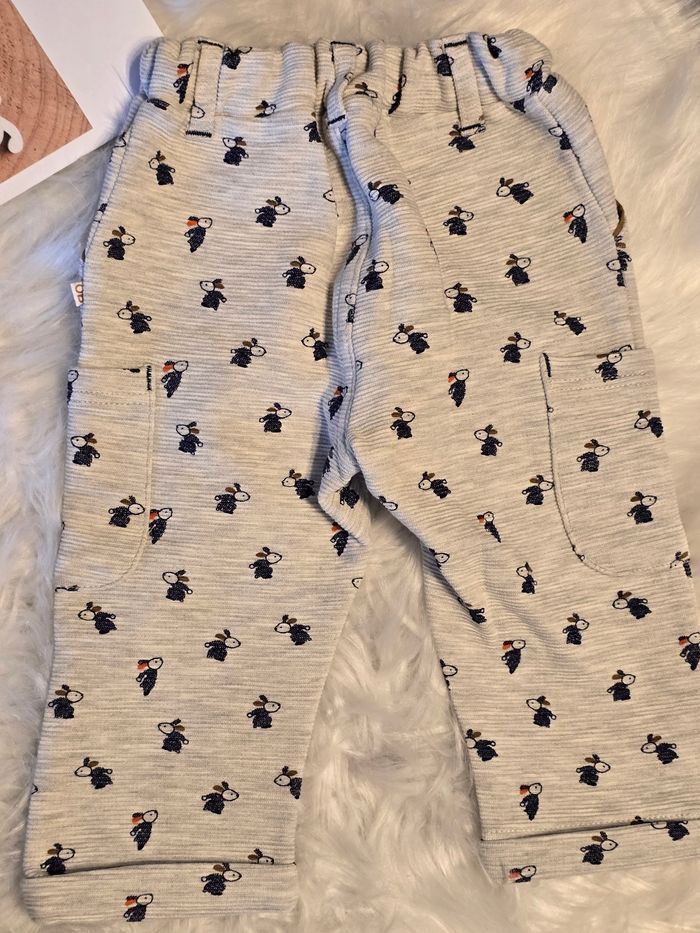 NEUFS  (non portés)🏷🥰😍💙superbe pantalon 12 mois garçon💙💛