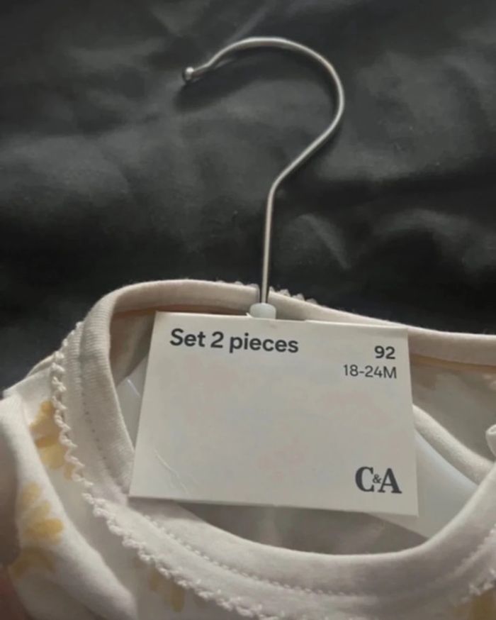 Ensemble neuf 92 cm - photo numéro 2