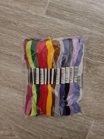 Fils de plusieurs couleurs