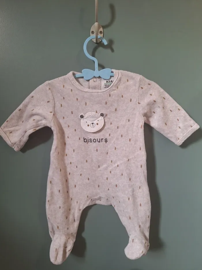 Pyjama - Kiabi - 1 mois - photo numéro 2