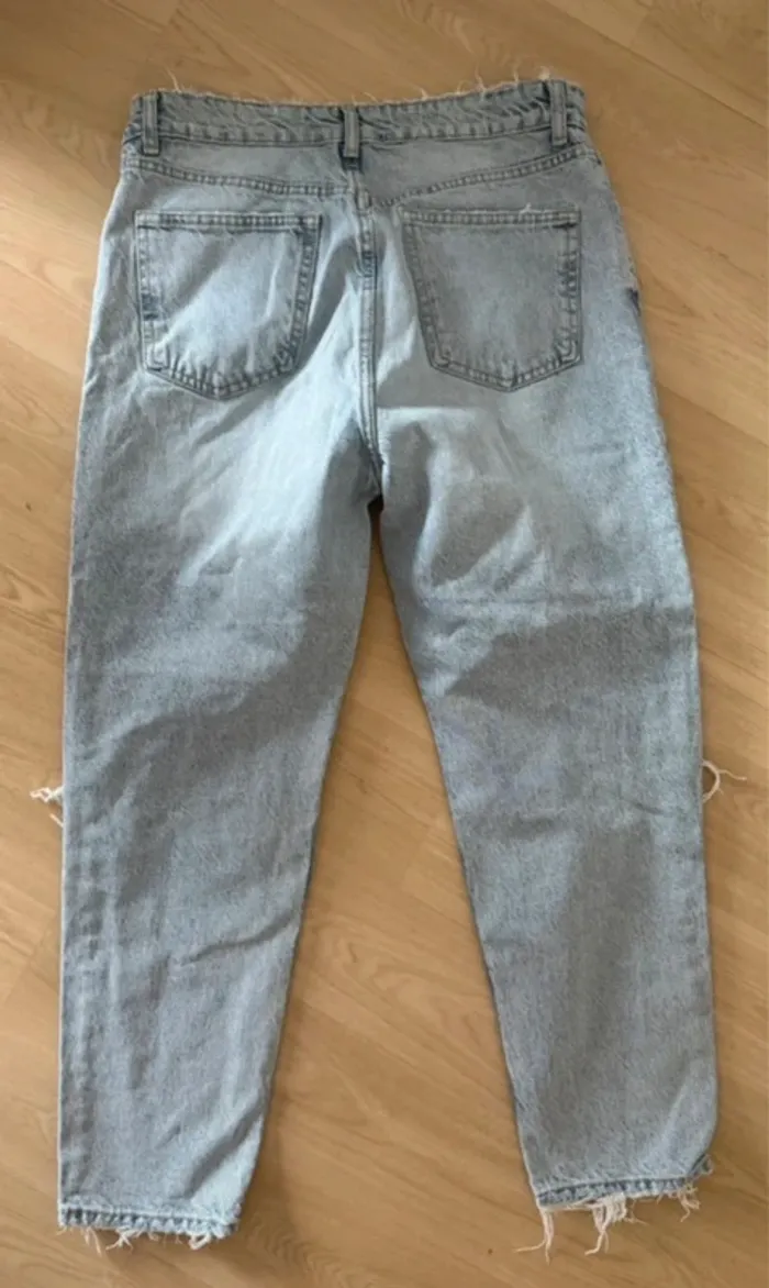 Jean mom destroy Zara - Taille 40 - photo numéro 8
